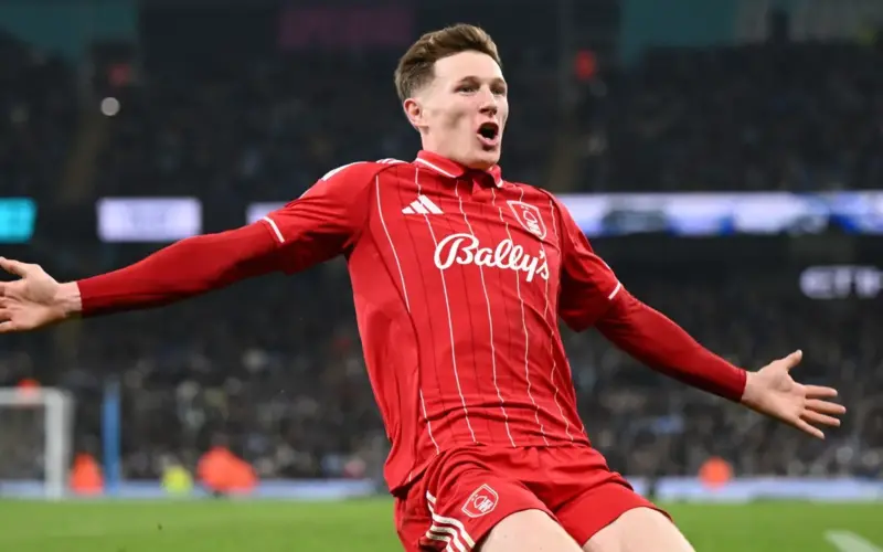 مانشستر سيتي يخصص 190 مليون جنيه إسترليني لضم تونالي وأندرسون لدعم خط الوسط